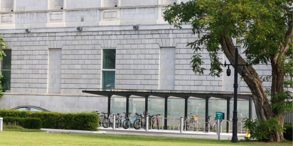 Outrage over Dáil bike shed re...