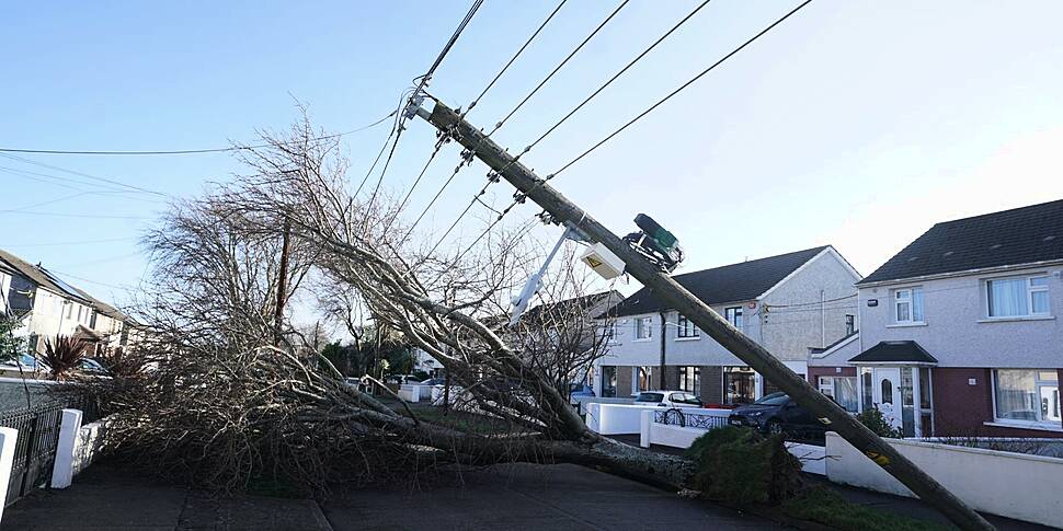 Donegal warned of snow as stor...