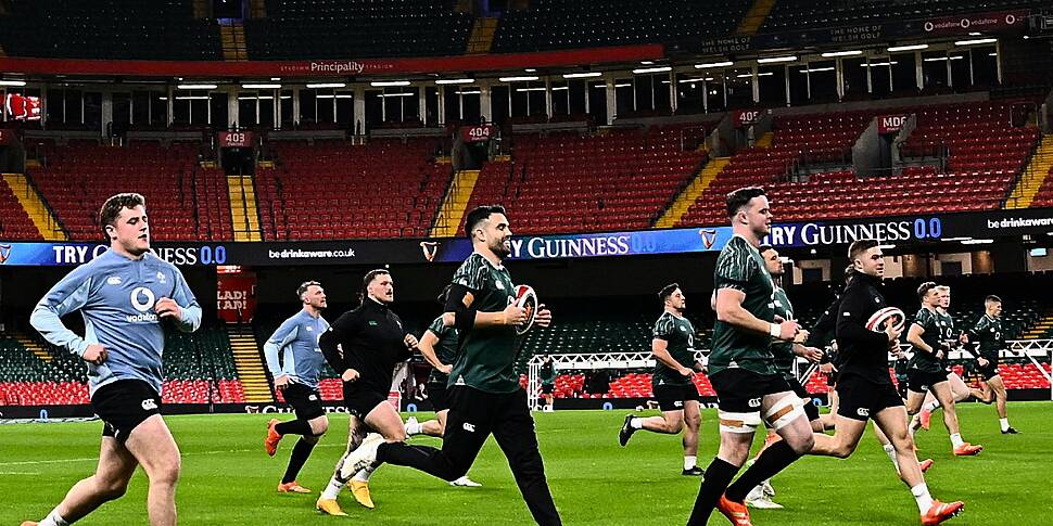 Ireland faces Wales - who will...