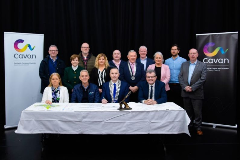 Contracts signed for 45 homes in Bailieborough