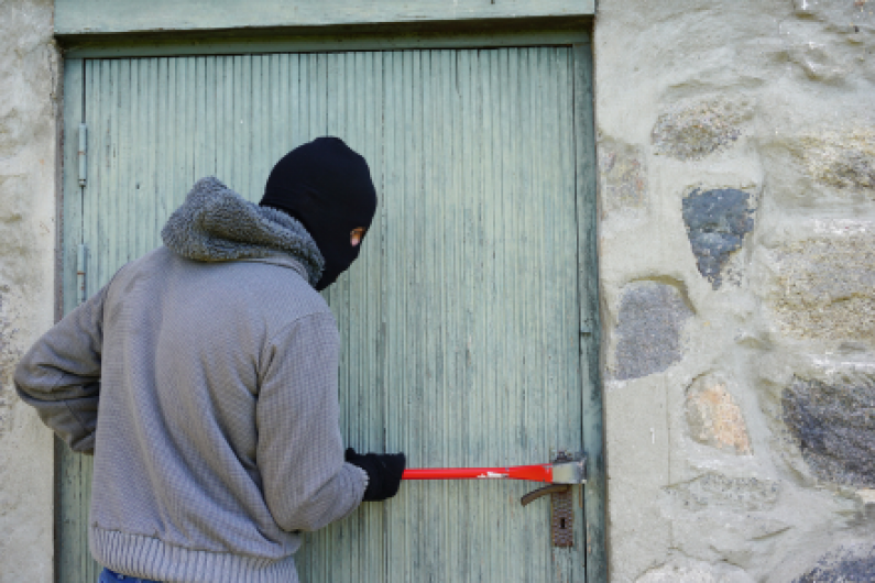 Cavan Gardaí investigating spate of burglaries in county