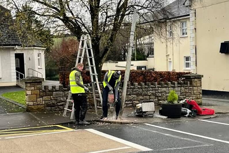 Crews repairing Emyvale traffic lights today