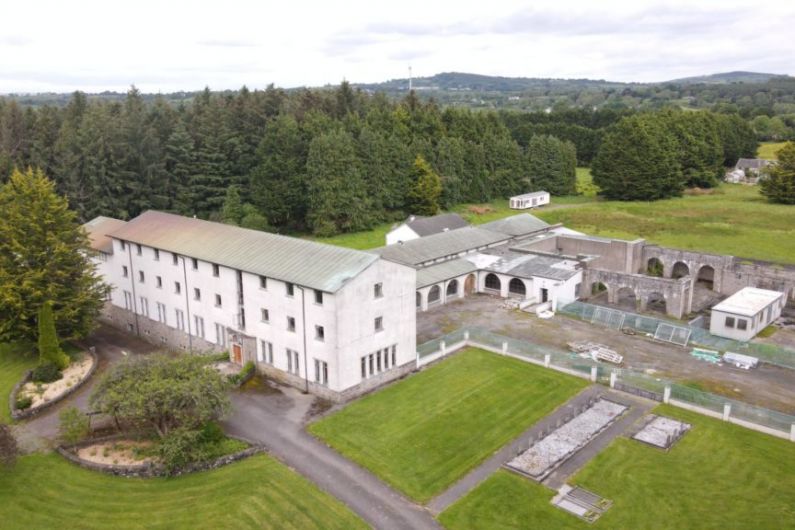 Survivor accepts Smyth's grave at Kilnacrott Abbey