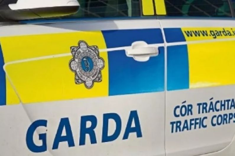 5 people arrested for impersonating gardai