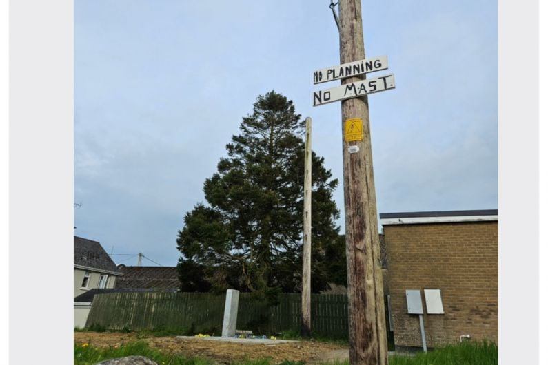 Local community 'up in arms' over proposed 5G mast