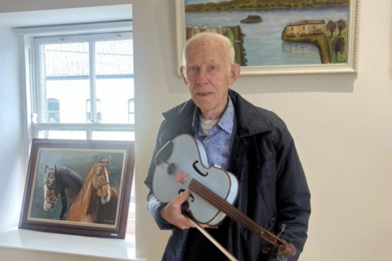 Listen Back: 88 year old Bobby Coote launches his own art exhibition