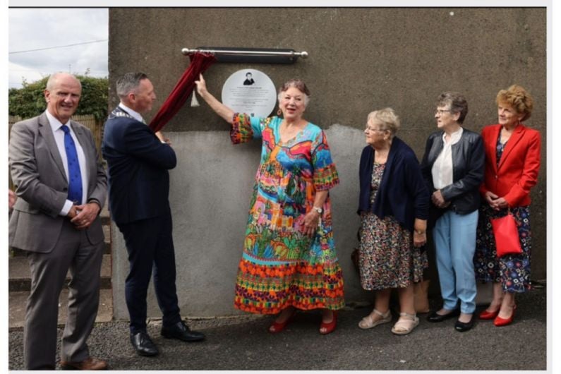 Listen Back: Plaque Unveiled in Memory of Jim McKiernan