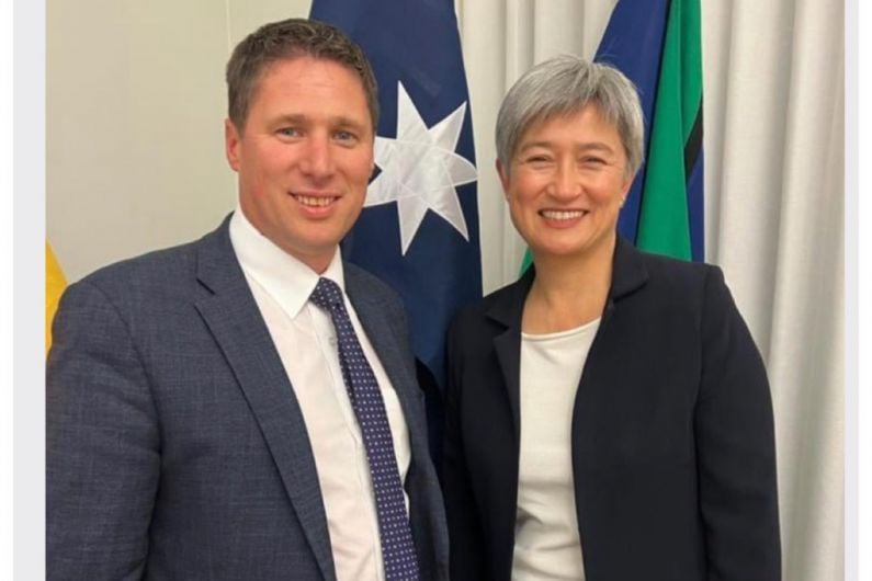 Deputy Carthy meets with Australian Foreign Minister Penny Wong