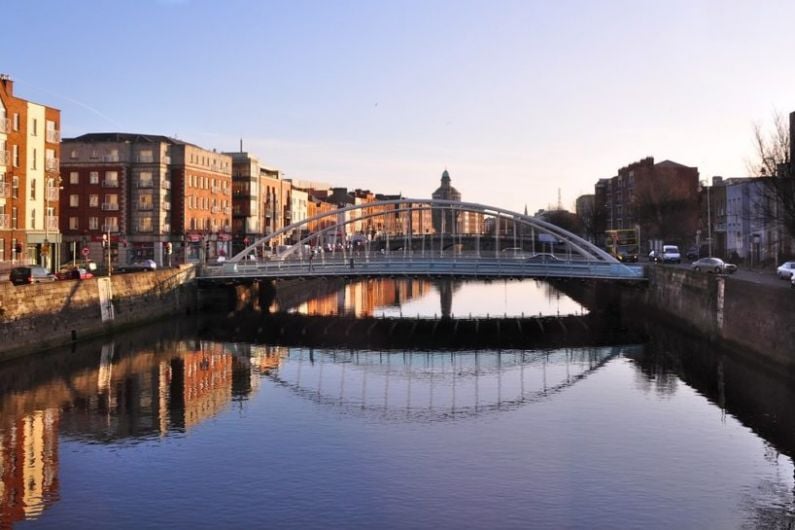 Asylum seekers moved on from Dublin's Grand Canal