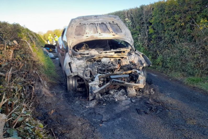 Emergency Services respond to early morning two-car crash in Co Monaghan