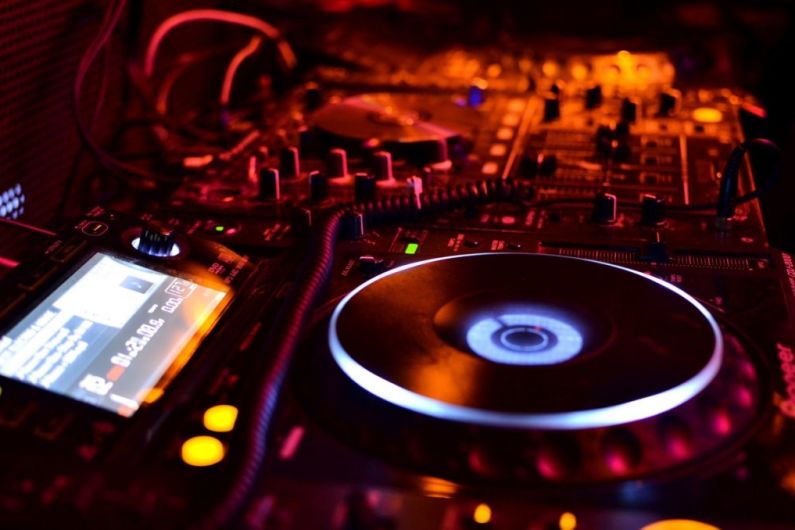 Local DJ says there's excitement ahead of nightclubs reopening