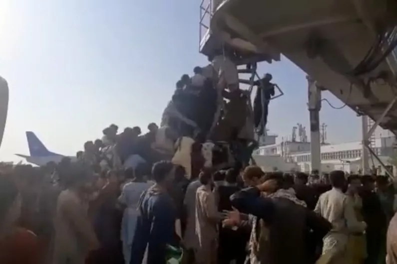 Scenes of chaos in Kabul as people try to flee Afghanistan