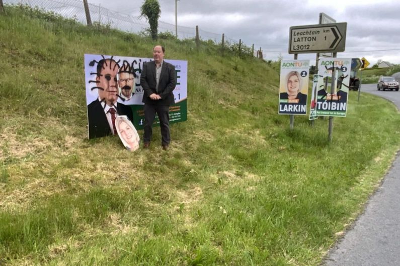 Destruction of election posters locally condemned