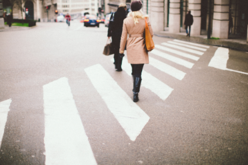 Local Authority seeks mandatory wearing of hi-viz clothing by pedestrians