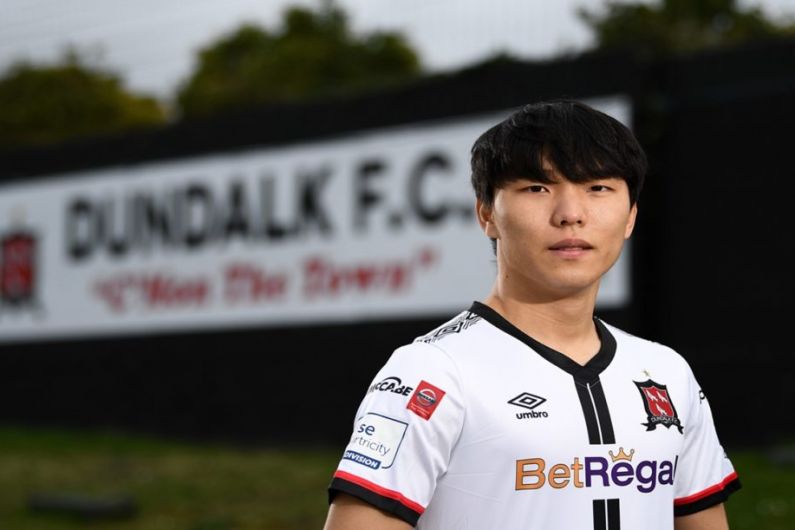 Dundalk sign South Korea International Han Jeongwoo