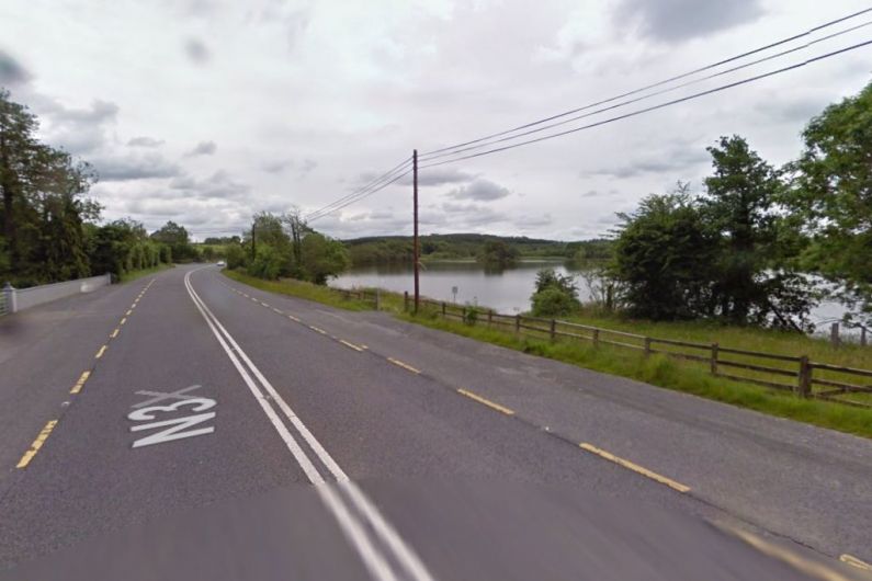 Driver remains unharmed after car enters Lavey lake