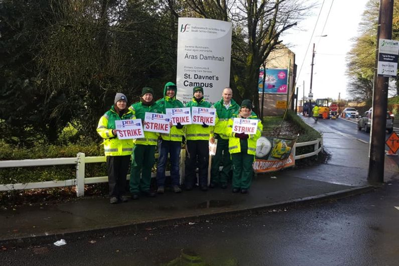 HEAR MORE: Ambulance personnel in Cavan and Monaghan strike over union recognition