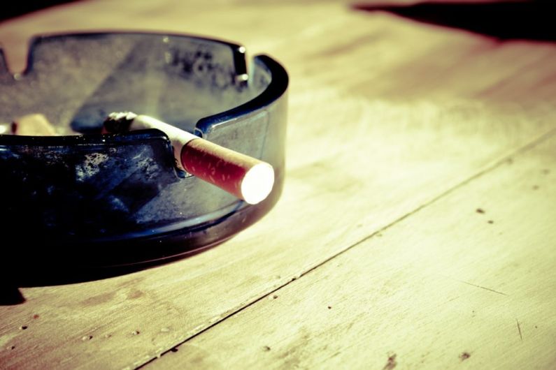 Call for cost of box of cigarettes to increase to €20 in budget