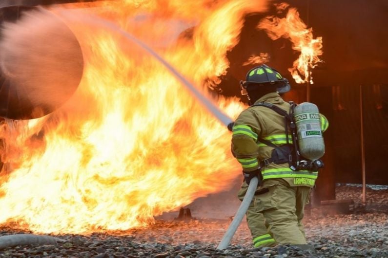 Fire breaks out at commercial premises in Ballinagh