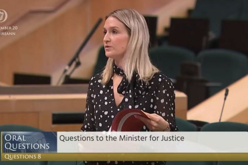 Government win confidence motion in Justice Minister