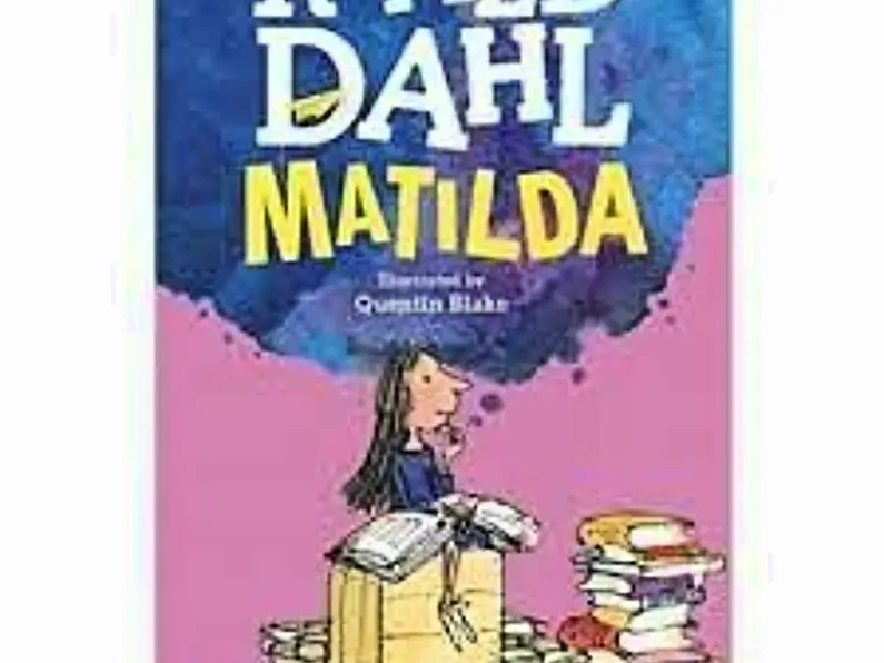 Small men to small people, fat to enormous - re-editing of Roald Dahl&#039;s books slammed