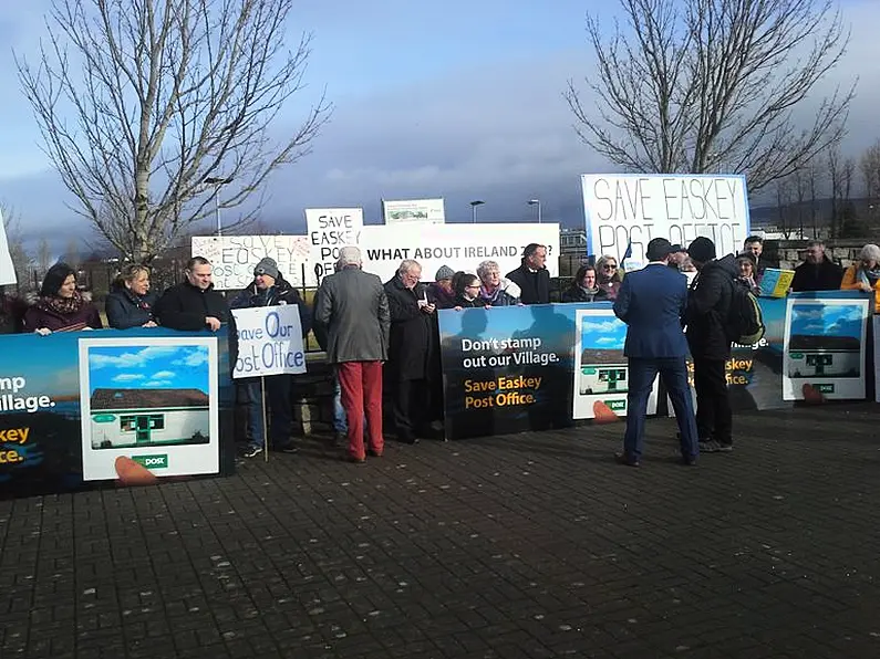 Easkey protestors want local Post Office kept open