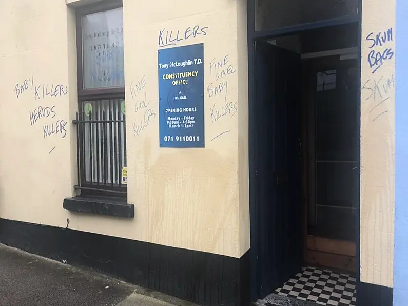 Gardai investigate incident of criminal damage to TD's constituency office