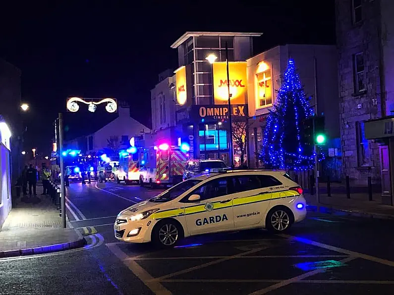 Wine street reopens after reports of a fire at the Omniplex Cinema in Sligo