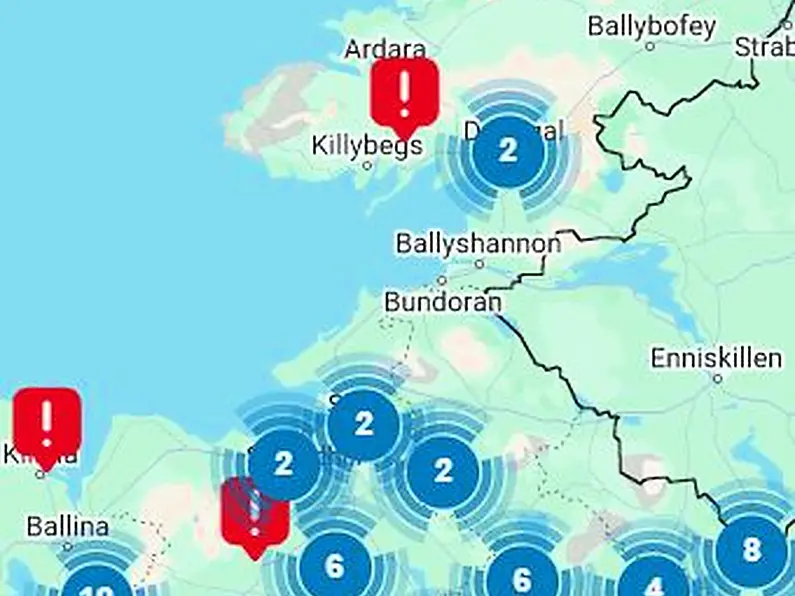 Storm Éowyn: Thousands without power in North West