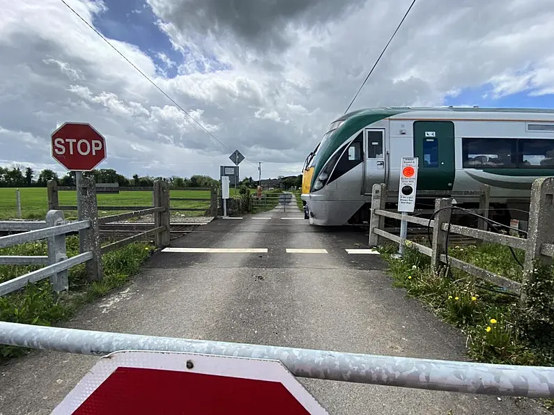 Warning system installed at Ballymote level crossing