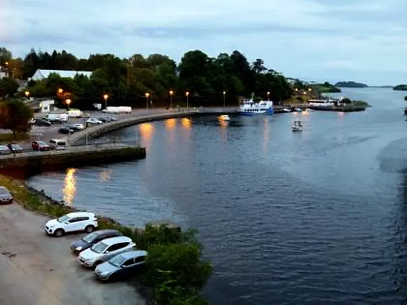 Donegal pier car park closed overnight as Storm Ciara "danger to life"