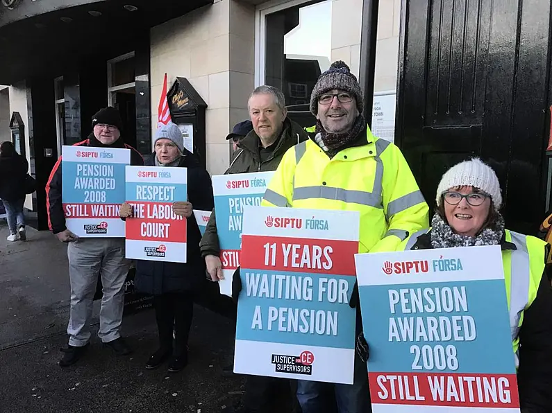 Forsa and Siptu members stage protest in Donegal