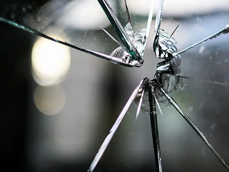 Car window smashed in Bundoran