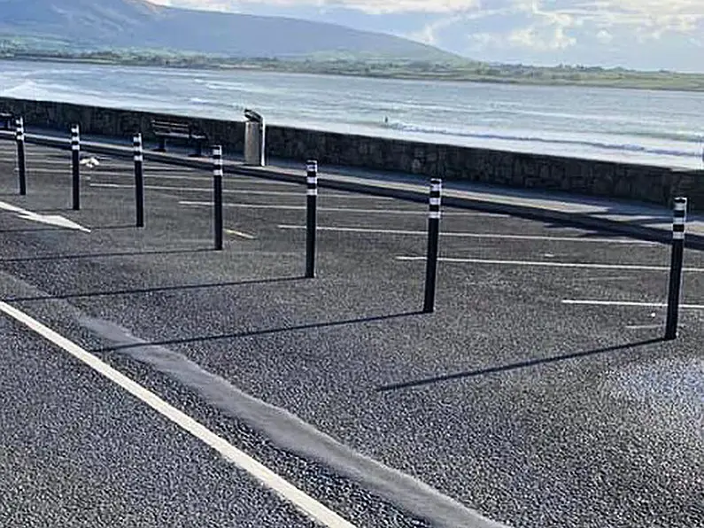 Deputy MacSharry calling for immediate removal of bollards at Strandhill