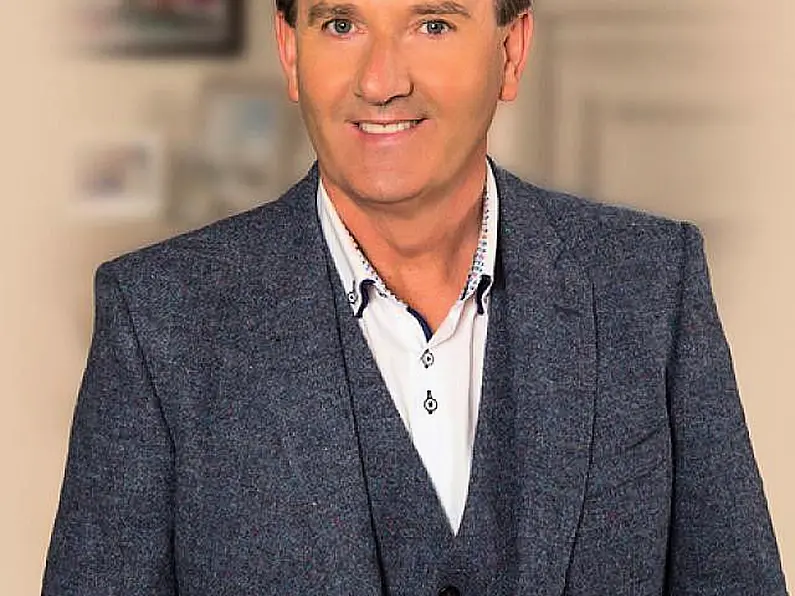 Further warnings over fake Daniel O'Donnell accounts