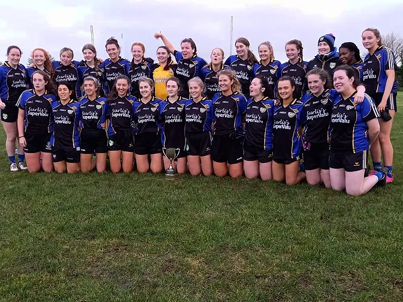 CT Gaels celebrate junior title in Sligo