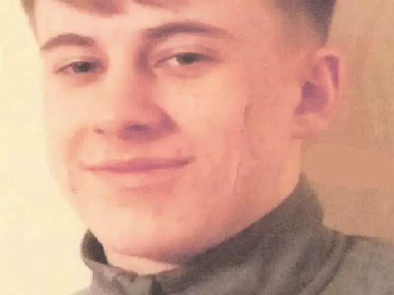 Gardaí seeking publics help in tracing whereabouts of missing Donegal teenager