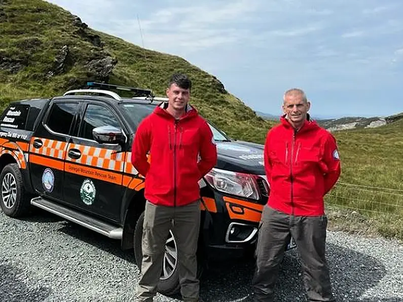 Donegal Mountain Rescue introduce two newly qualified members