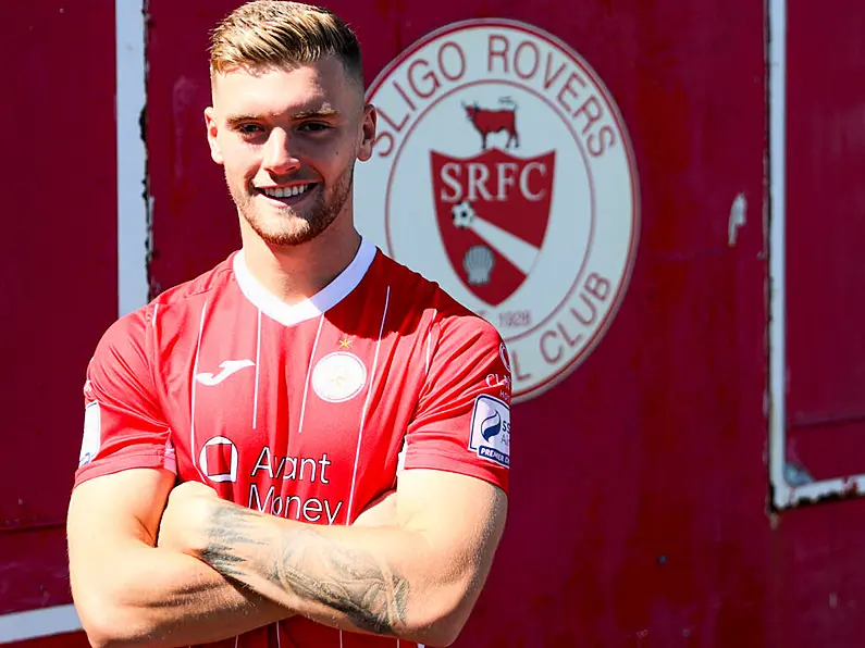 Sligo Rovers sign defender Cameron Evans