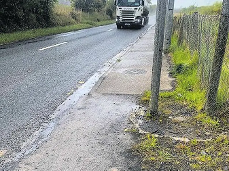 €300,000 for footpath along old N4 between Collooney and Ballisodare