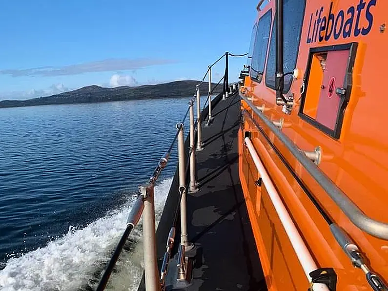 Lough Swilly RNLI volunteers come to the aid of a fishing vessel