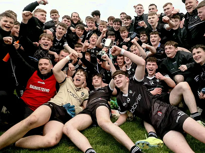 The Big Dogs - Henry lauds his Under 20 champions