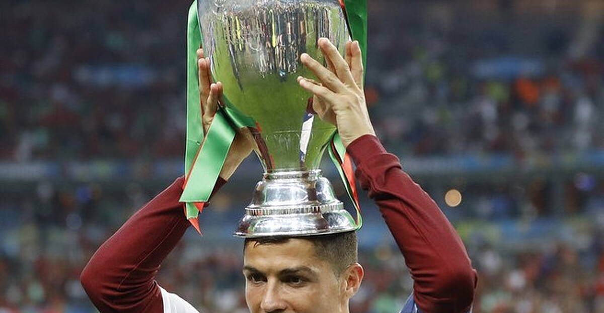 Cristiano Ronaldo follows up Euro 2016 success by rewarding himself ...
