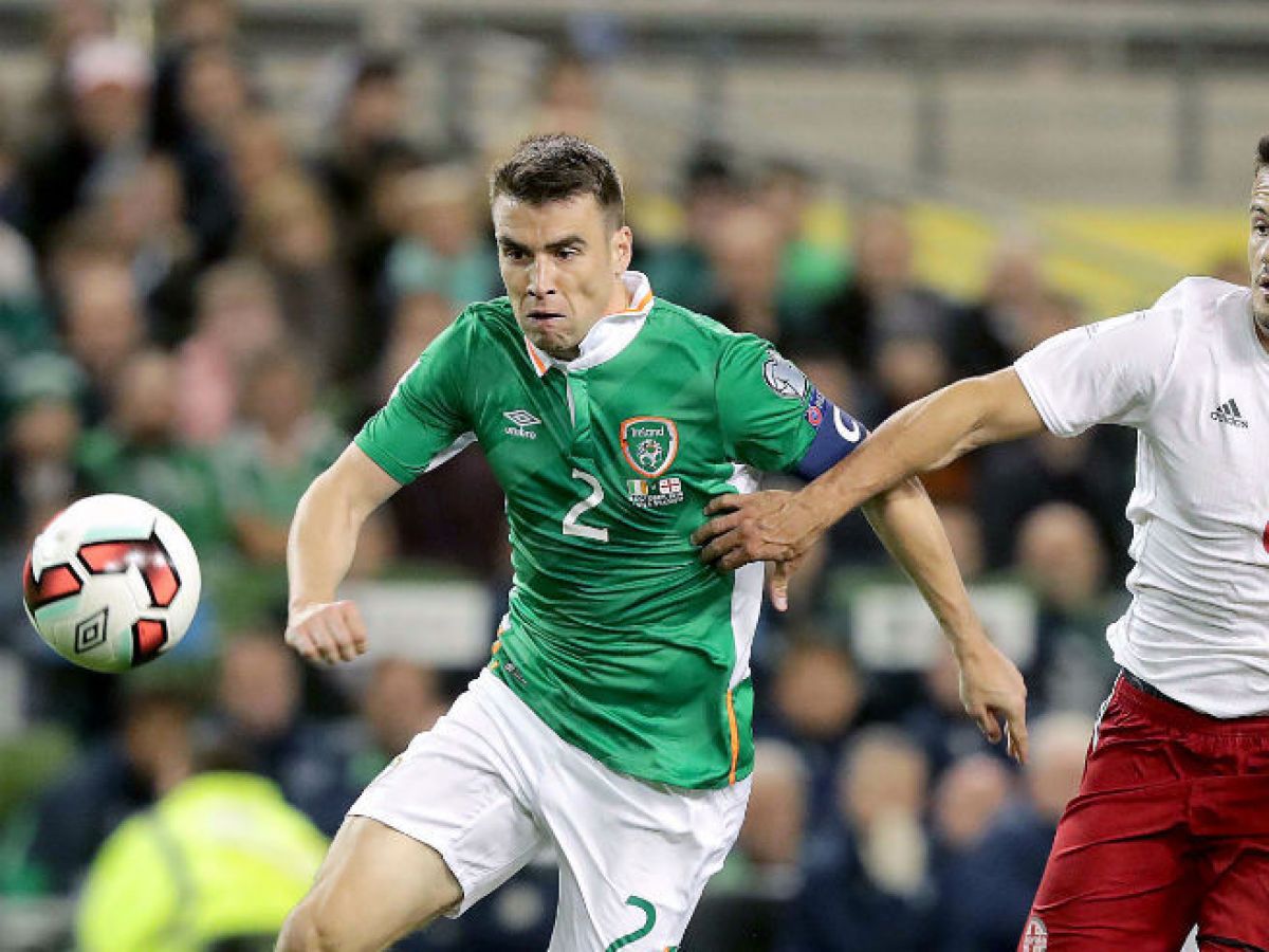 Seamus Coleman says Louis Vuitton wash bags are what's wrong