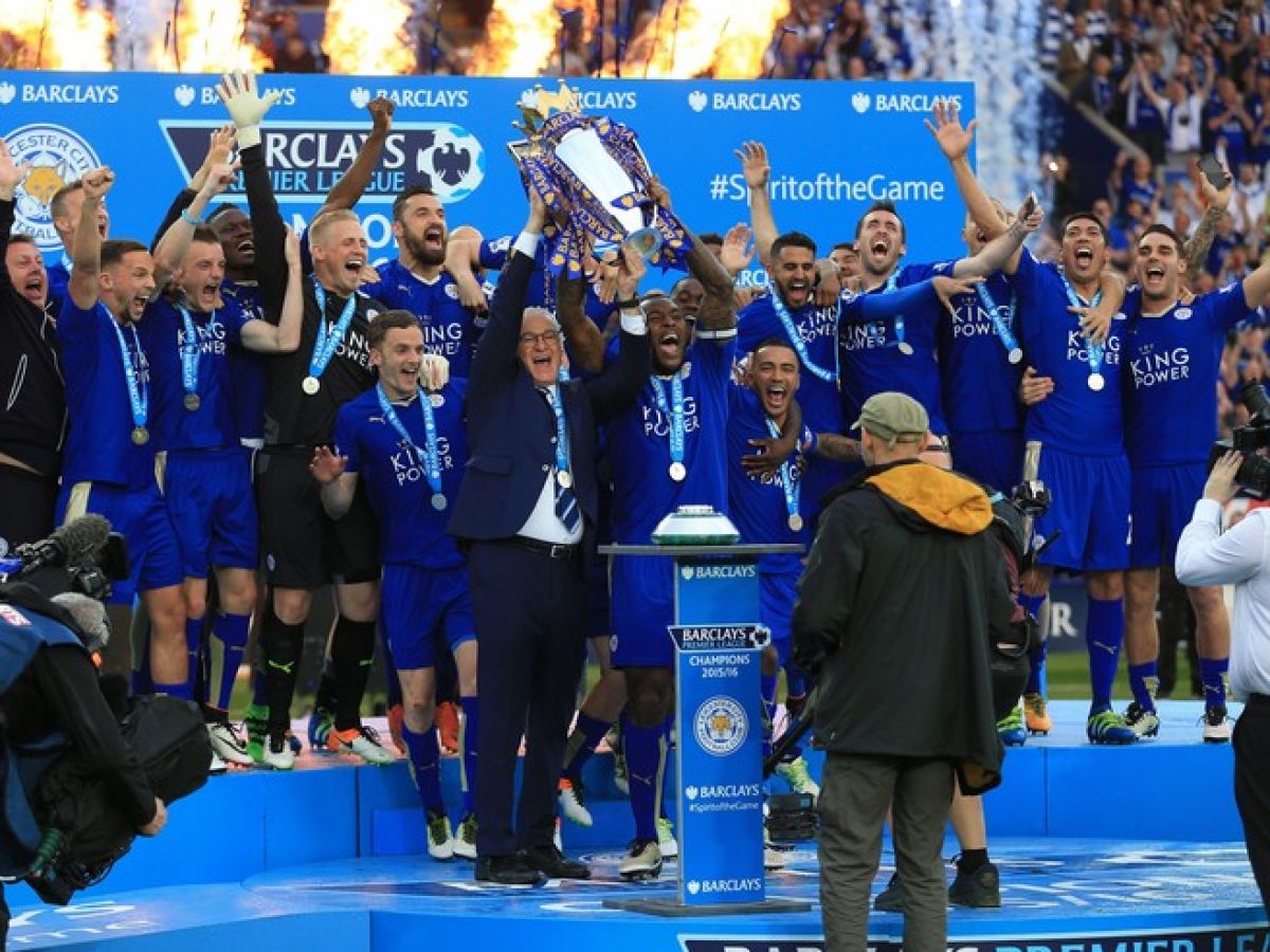 The moment Wes Morgan and Claudio Ranieri lifted the ...