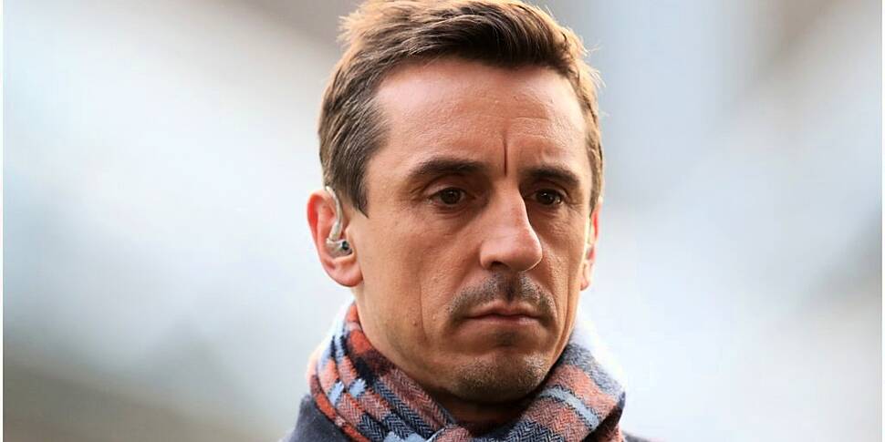 Rio Ferdinand reacts to Roy Ke...