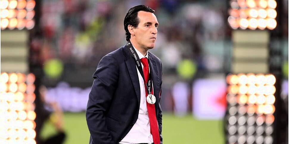 Arsenal sack Unai Emery after...