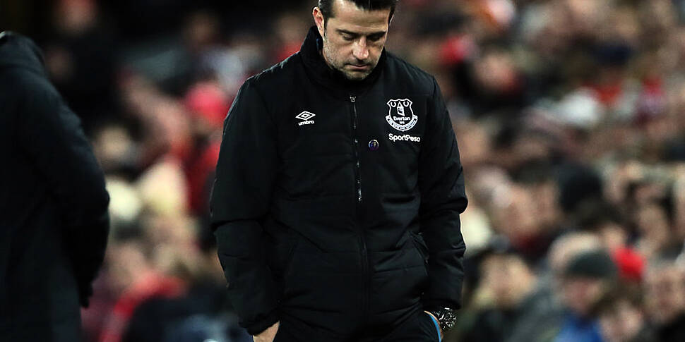 Everton sack Marco Silva after...