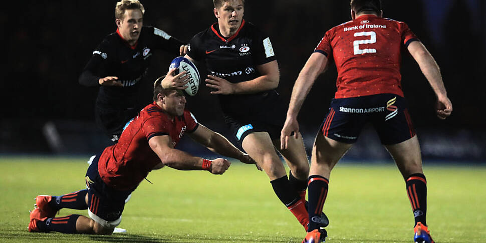 Owen Farrell signs