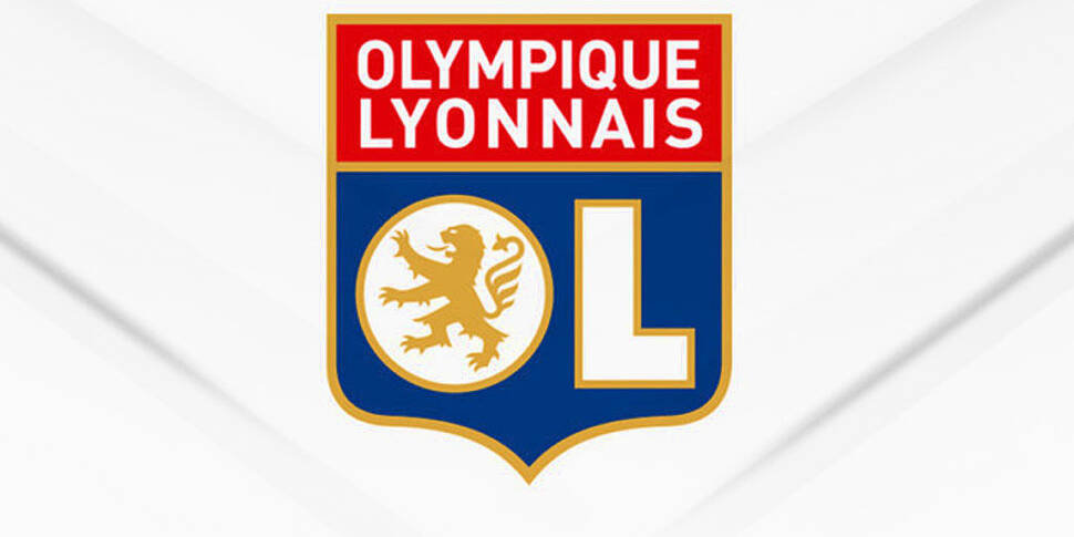 Lyon threaten to sue their fan...